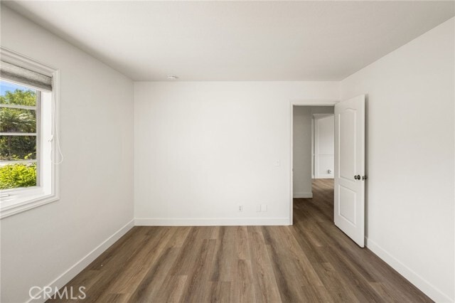 Building Photo - 1545 Skyline Dr