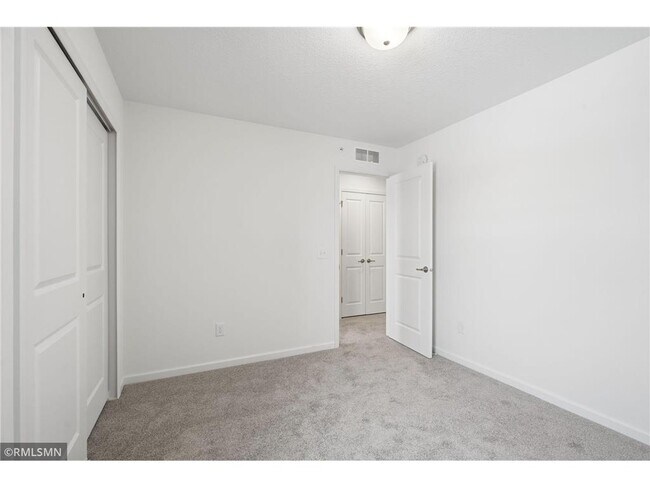 Building Photo - 9669 4th St Ln N