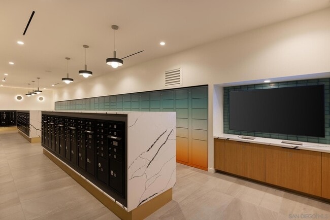 Building Photo - 1011 Union St