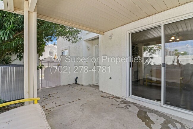 Building Photo - Henderson!! 3 Bedrooms!! 2 Car Garage!! Community Pool!! Spa!! Clubhouse!! Fitness Center