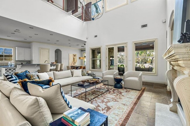 Building Photo - 5902 Saratoga Cove