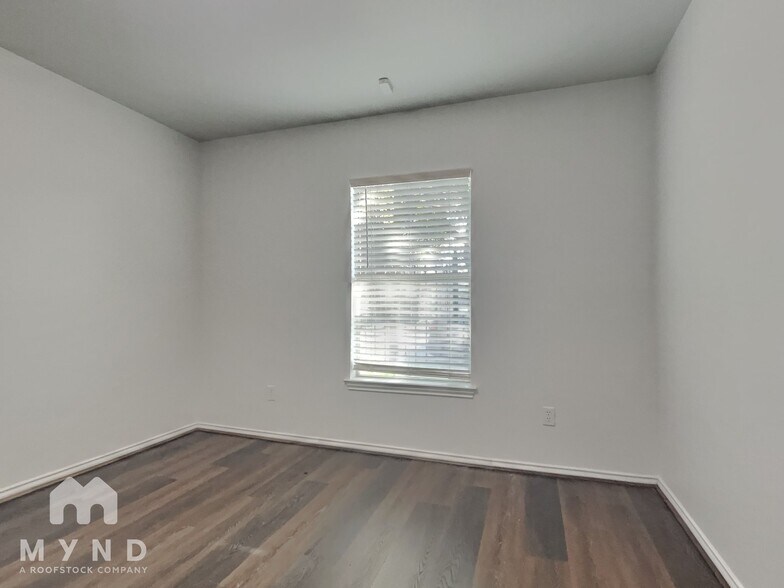 Building Photo - 1210 Palmer St