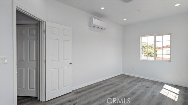 Building Photo - 1826 Front St