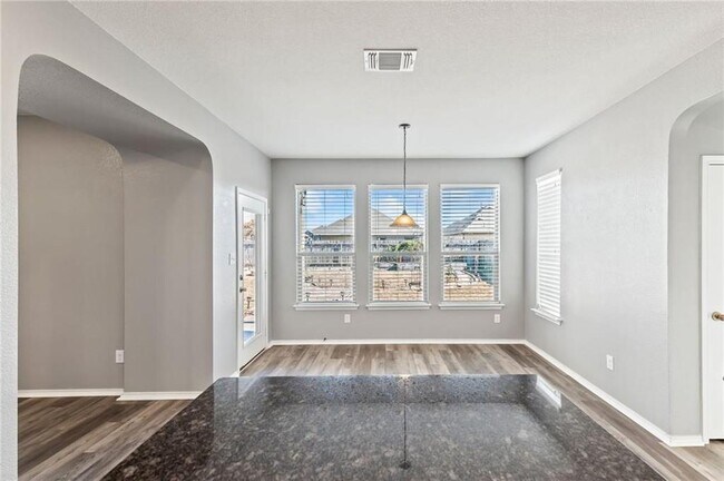 Building Photo - 7937 Arezzo Dr