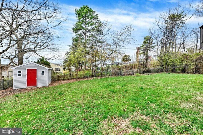 Building Photo - 1508 Lochaber Ct