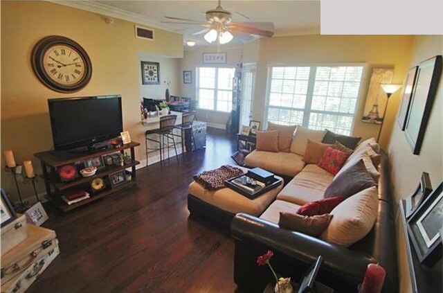 Building Photo - 11615 Tomahawk Creek Pky