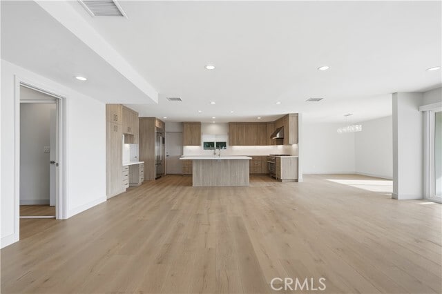 Building Photo - 5527 Burning Tree Dr