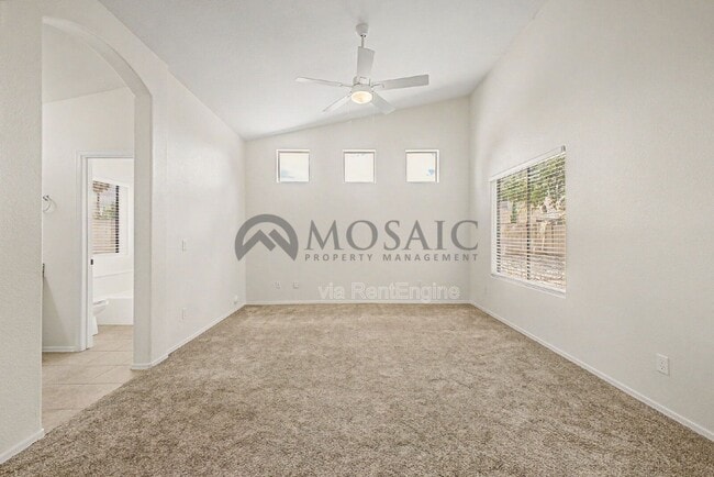 Building Photo - 1894 E Palomino Dr