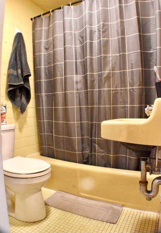 Building Photo - 158 Salem St