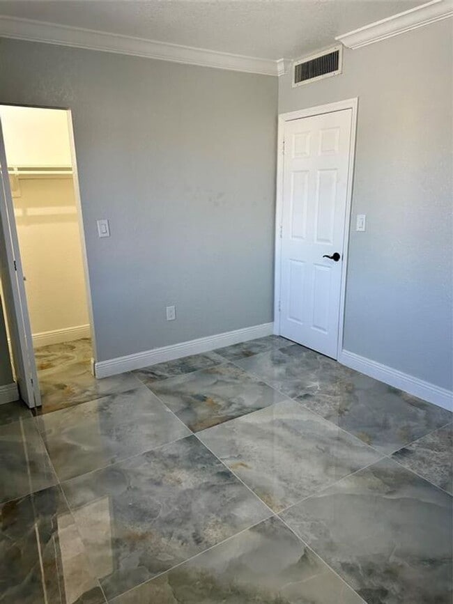 Building Photo - 4050 NW 135th St