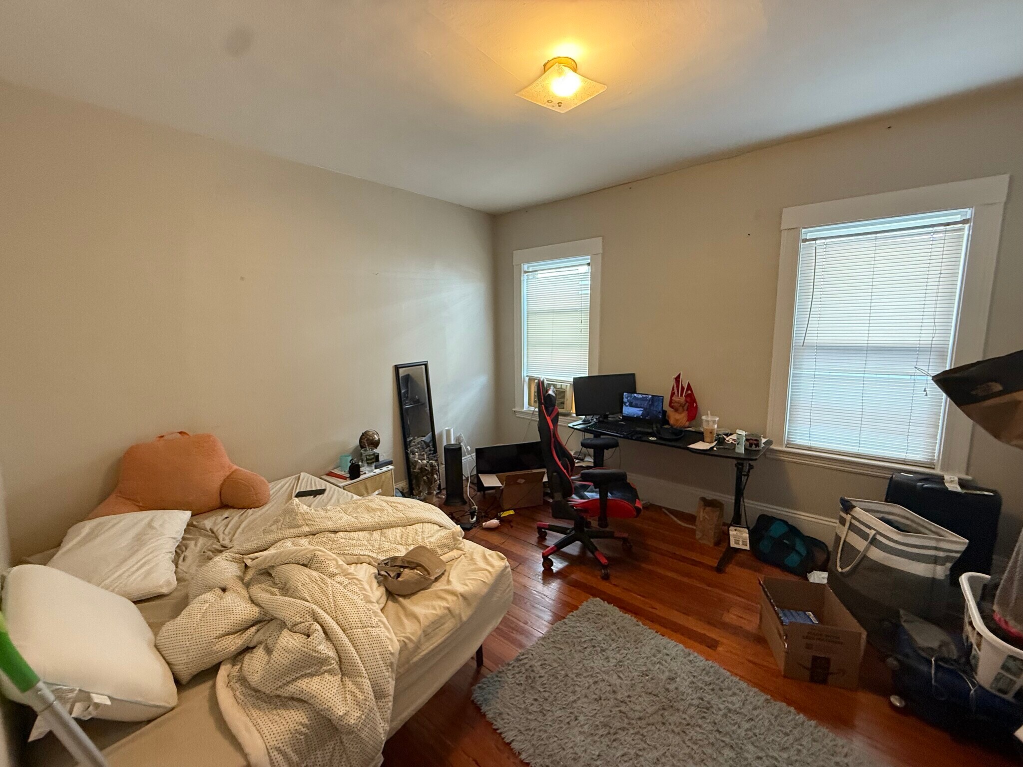 Building Photo - 348 Faneuil St