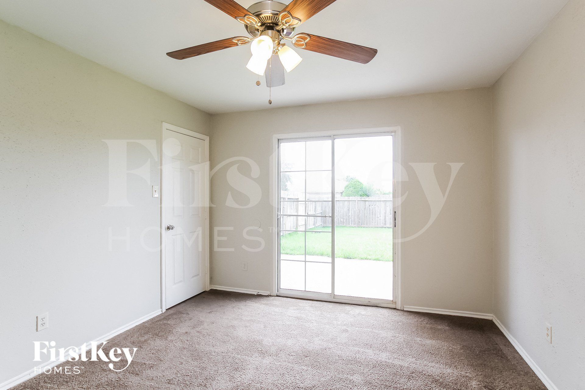 Building Photo - 5406 Carousel Cir