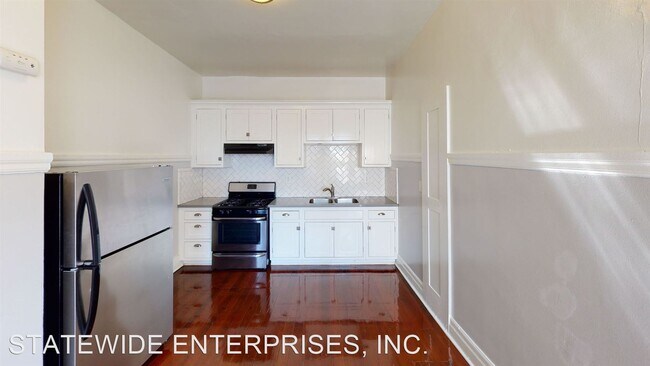 Building Photo - 1706 Sunset Blvd