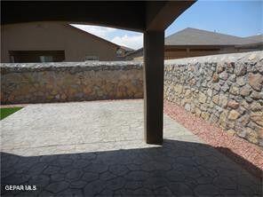 Building Photo - 14664 Christian Castle