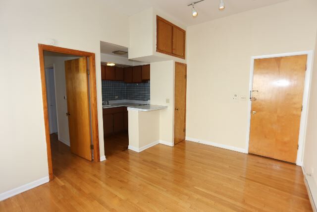 Building Photo - 1440 N Dearborn St