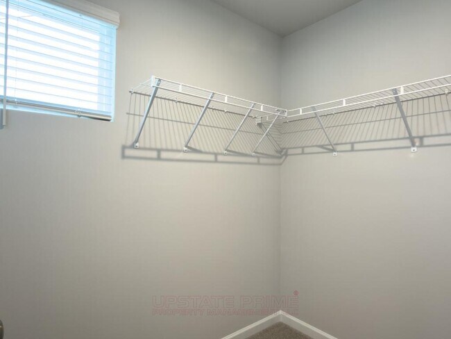 Building Photo - 173 Randwick Ln