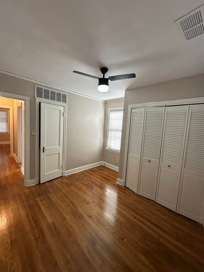 Building Photo - 192 Palisade St