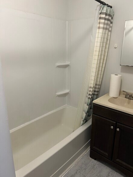 Bathroom - 26908 Plantation Rd