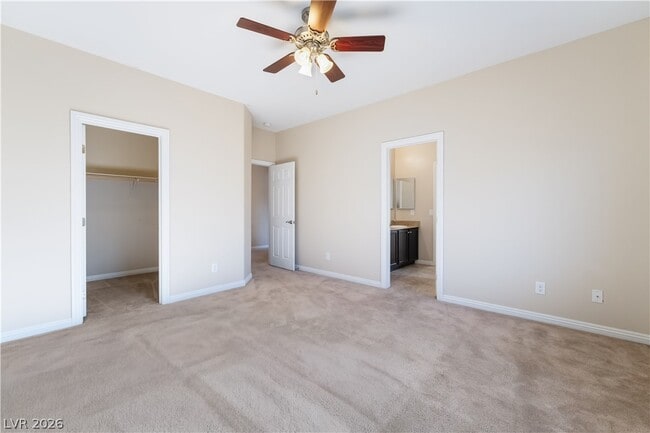 Building Photo - 9526 Vega Carpio Ave