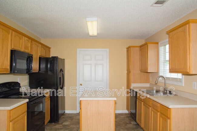 Building Photo - 106 Meghan Pl