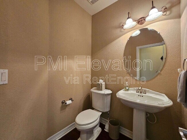 Building Photo - 16448 E Orchard Pl