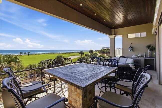 Building Photo - 340 Ocean Crest Dr