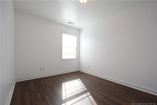 Building Photo - 145 Harcourt Pl