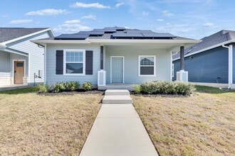 Building Photo - 117 Tokalaun Dr