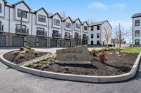 Building Photo - 4486 Butterfield Pl