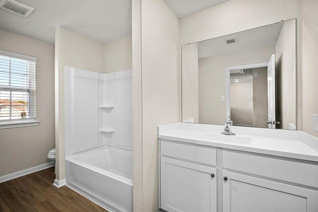Building Photo - 10414 Red Cardinal Dr