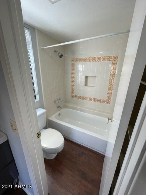 Building Photo - 7557 N Dreamy Draw Dr