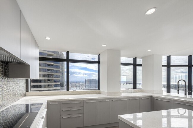 Building Photo - San Diego Water View Luxury High-Rise Living at The Harbor Club — Stunning Bay & City Views- This...