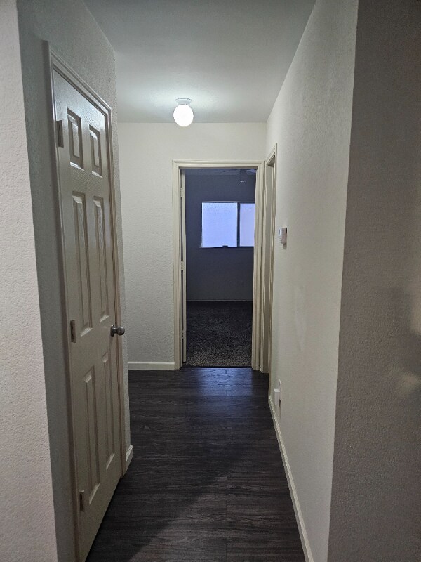Building Photo - 7575 Hedgeoak Ct