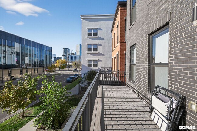 Building Photo - 1 month FREE rent RINO/3-Bed, 3.5-Bath townhouse