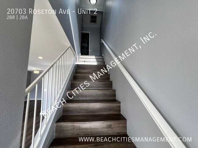 Building Photo - 20703 Roseton Ave