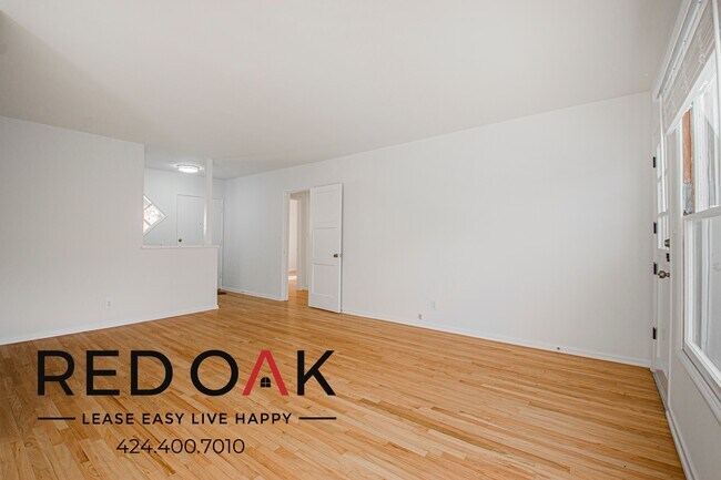 Building Photo - 2727 Butler Ave