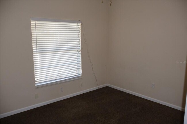 Building Photo - 4013 SW 51st Ct