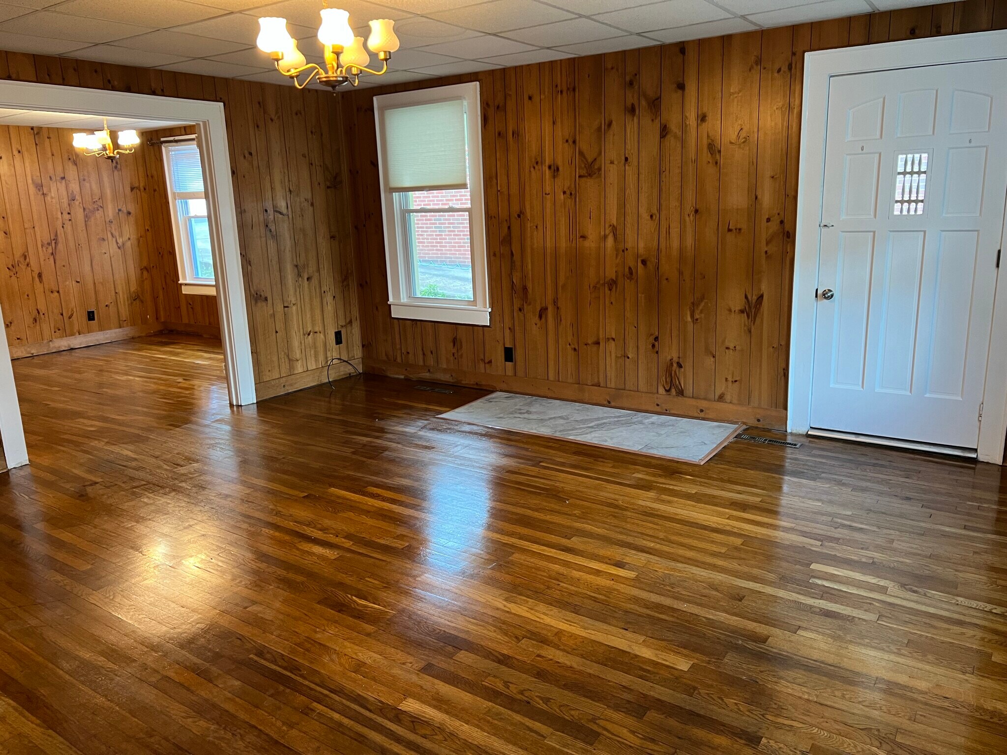 Building Photo - 60 Pulliam St