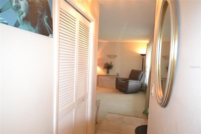 Building Photo - 3276 Buckhorn Dr