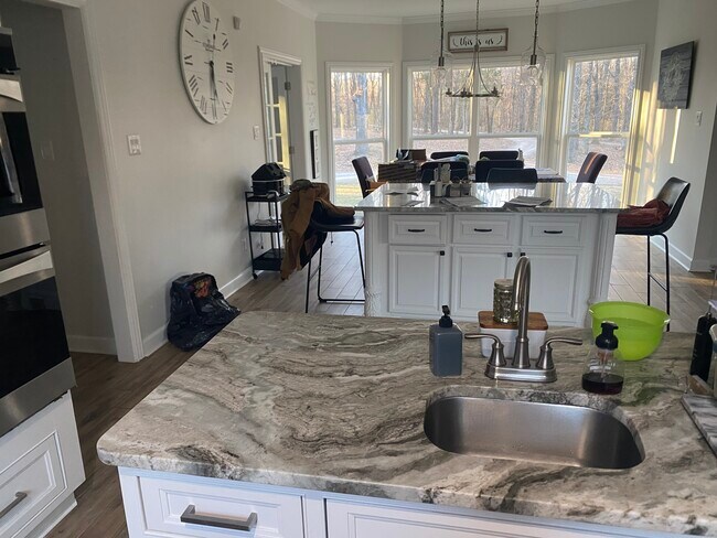 Building Photo - 17920 TN-196