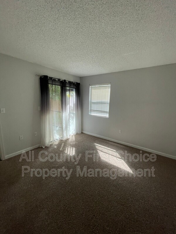 Building Photo - 10196 Sailwinds Blvd S