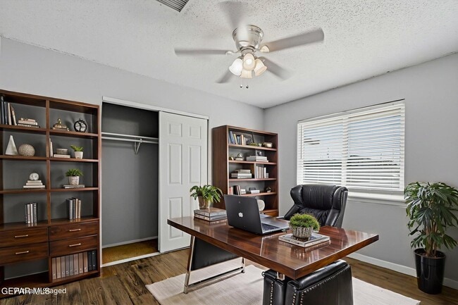 Building Photo - 5101 Dearborne Dr