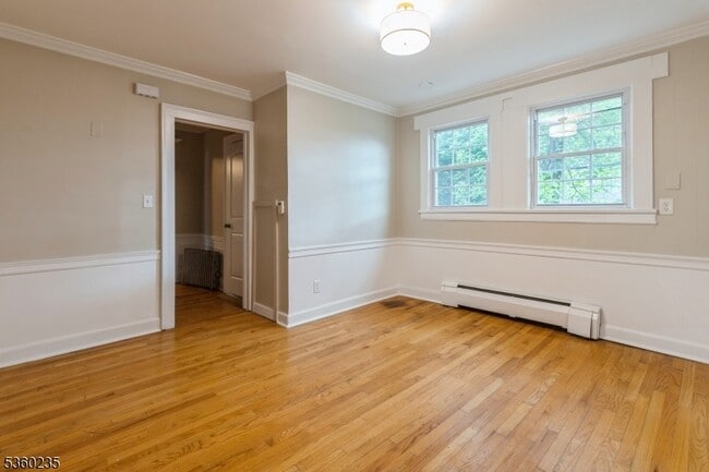 Building Photo - 25 Jardine Rd