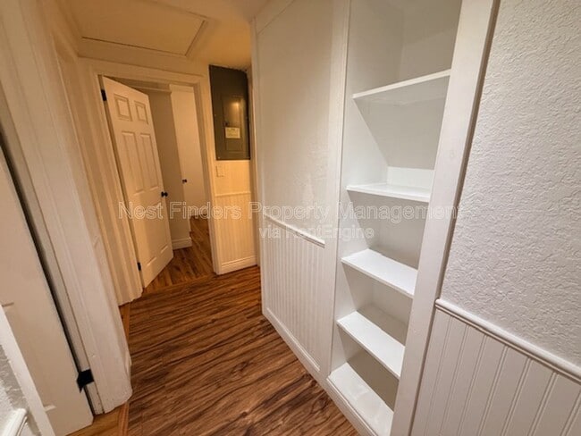 Building Photo - 2855 Ernest St