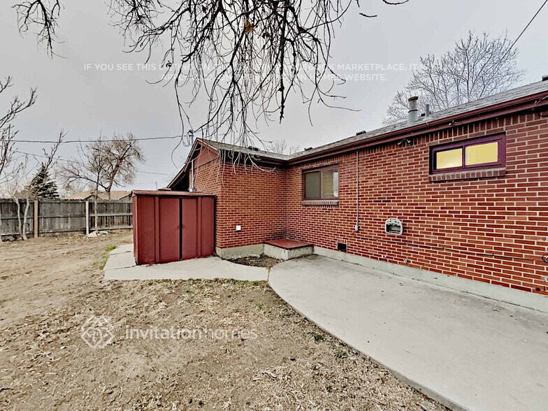 Building Photo - 9240 Wigham St