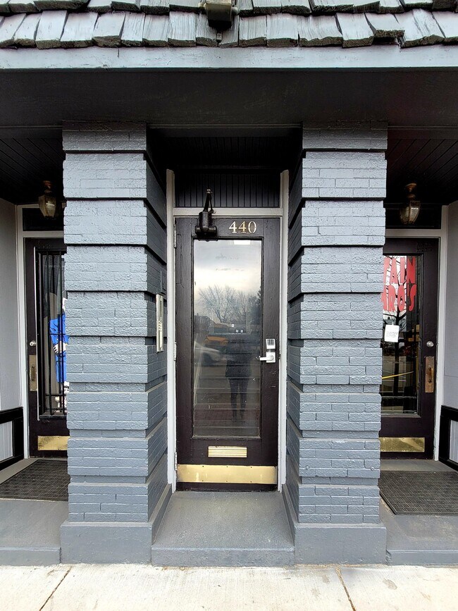 Building Photo - 440 Leonard St NW