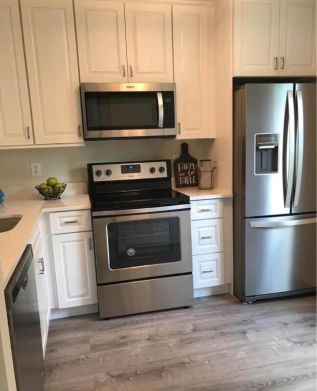 Building Photo - 2950 Strauss Terrace