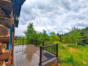Building Photo - Fully Remodled Cabin in Palmer Lake with A...