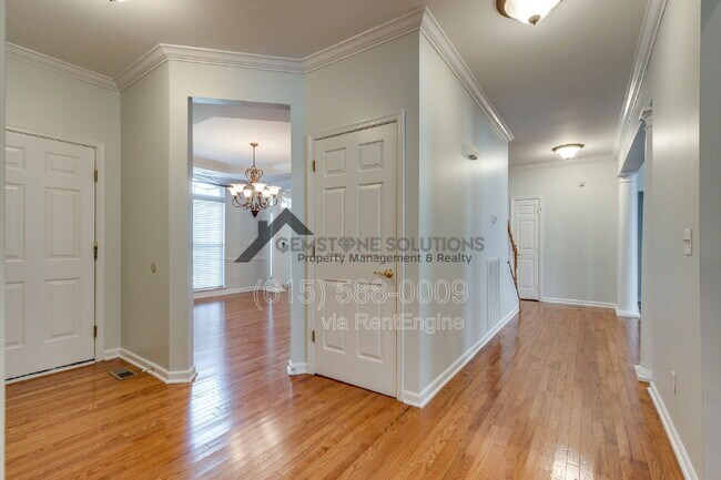 Building Photo - 756 Rolling Fork Dr