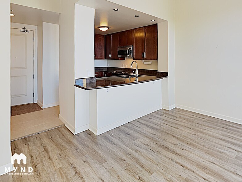 Building Photo - 1127 15th St